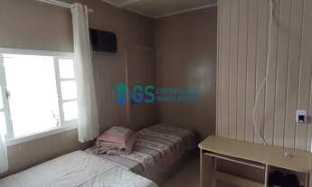 Imagem 7: Casa com 4 Dormitórios e Varanda na Praia da Pinheira