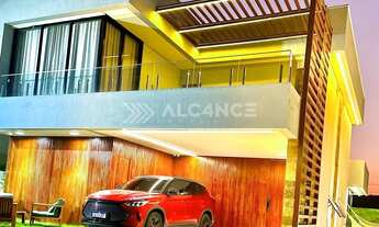 Imagem: Casa em Condomínio - 3 Suítes - 274,20m²