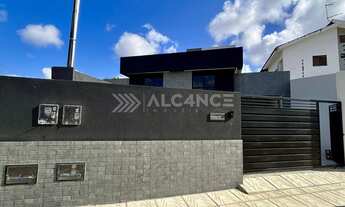 Imagem: Casa Alto Padrão - 3 Quartos - 2 Suítes