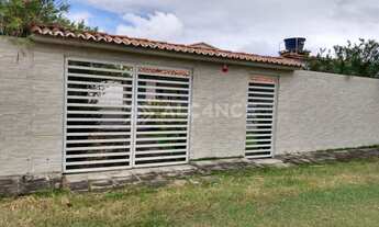 Imagem: Casa - 2 Quartos - 1 Suíte - Praia Azul