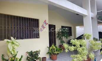 Imagem: Casa - 4 quartos - 2 Suítes - Bancários