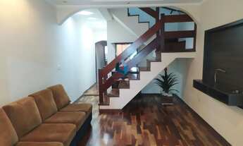 Imagem: Sobrado à venda no bairro Jardim Araguaia