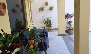 Imagem 3: Casa com 5 Quartos (3 Suítes) — 300 m² — R$ 1.500.000,00 - Jardim Armação