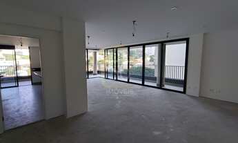 Imagem: Incrível apartamento de 218m² com 4 suites