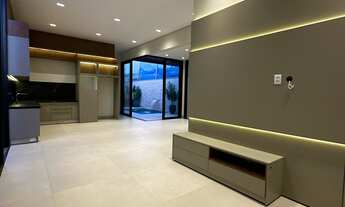 Imagem: Casa Térrea com 3 suítes á venda no bairro