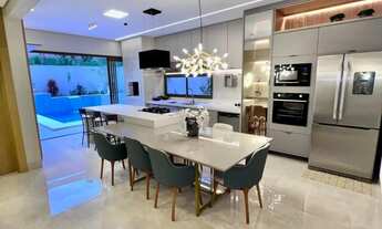 Imagem: Casa alto padrão á venda no condomínio