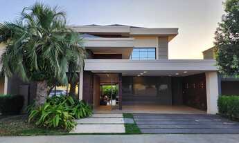 Imagem: Sobrado com 4 suítes no condomínio Florais