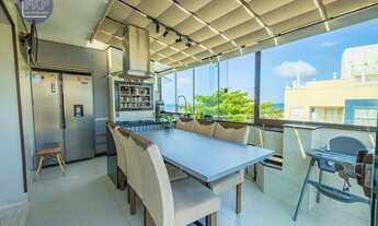 Imagem: Linda cobertura à 50 metros do mar!