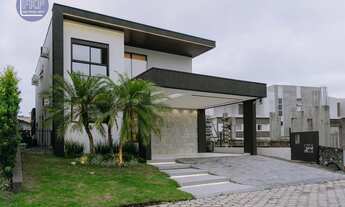 Imagem 2: Casa Alto Padrão 03 dormitórios à venda no bairro Dom Bosco - Itajaí - SC