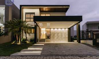 Imagem 3: Casa Alto Padrão 03 dormitórios à venda no bairro Dom Bosco - Itajaí - SC