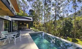 Imagem: Casa à venda no bairro Corrêas - Petrópolis/RJ