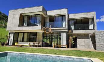 Imagem: Casa à venda no bairro Corrêas - Petrópolis/RJ