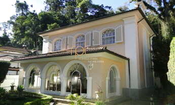 Imagem: Casa à venda no bairro Centro - Petrópolis/RJ