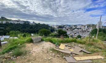 Imagem: Terreno à venda no bairro Santa Luzia em