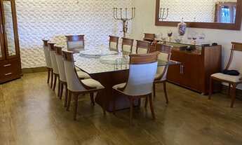 Imagem: Casa Alto Padrão, Localizada em um dos