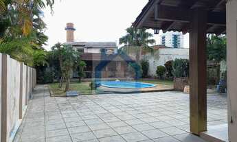 Imagem: Casa à venda no bairro Centro - Campo Bom/RS