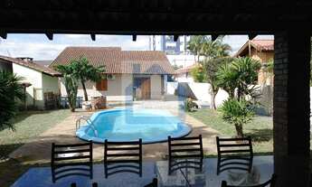 Imagem 2: Casa à venda no bairro Centro - Campo Bom/RS