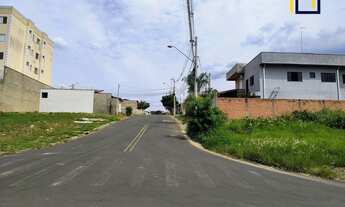 Imagem 4: Lote de 346,62 m² no Jardim Primavera – Esquina, Aclive e Excelente Localização