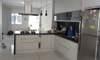 Imagem: Casa à venda no Condomínio Villa Guedes