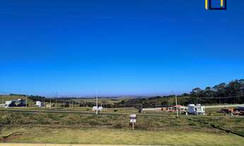 Imagem: Terreno à Venda no Condomínio La Dolce