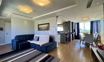 Imagem 3: Amplo apartamento com vista para o lago