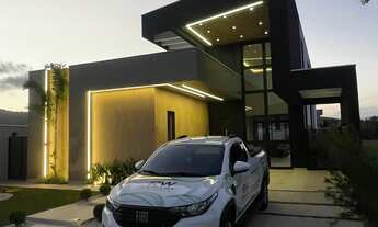 Imagem: Casa à venda no bairro Centro - Maricá/RJ