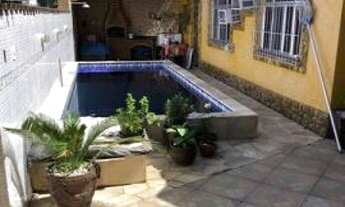 Imagem 2: Casa à venda no bairro Trindade - São Gonçalo/RJ