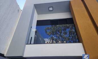 Imagem: Sobrado à venda no bairro Vila Talarico