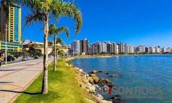 Imagem 4: Apartamento á venda no Centro em Florianópolis SC com 2 quartos sendo 1 suite com 2 vagas