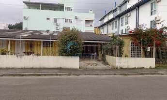 Imagem: Terreno à venda no bairro Canasvieiras