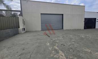 Imagem 7: Setor Pedro Ludovico Sala comercial com porta automática disponível para aluguel