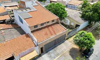 Imagem: Sobrado Comercial de três pavimentos Conj