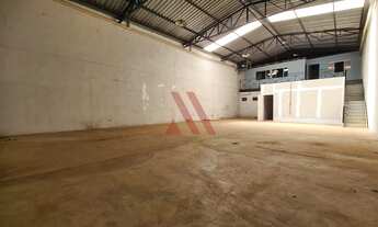 Imagem 2: Galpão amplo, com salas administrativas, Parque Santa Cecília em Goiânia!