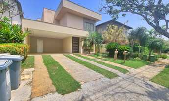 Imagem 2: Sobrado completo em armários no Portal do Sol I para alugar em Goiânia