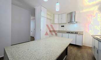 Imagem 6: Casa Térrea para alugar no Parque das Laranjeiras, com 3 quartos sendo 1 suíte, quintal e