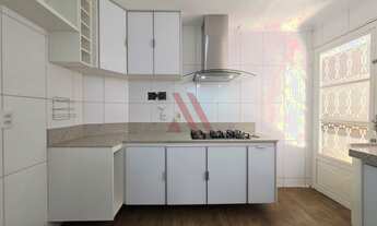 Imagem 7: Casa Térrea para alugar no Parque das Laranjeiras, com 3 quartos sendo 1 suíte, quintal e