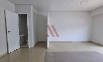 Imagem: Sala comercial de 25m² com provador