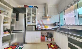 Imagem 7: Moinho dos ventos - Casa 3 quartos a venda no Setor Moinho dos Ventos com Churrasqueira e