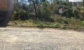 Imagem: TERRENO COM VISTA PARA O RIO PASSAUNA