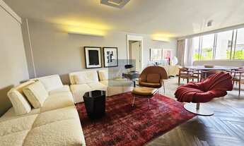 Imagem: Apartamento reformado à venda no Batel