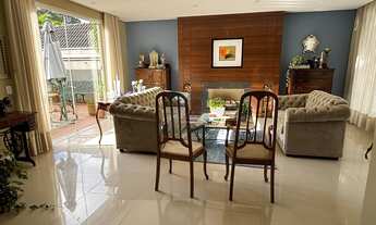 Imagem 2: Residência térrea de Alto Padrão - JARDIM SOCIAL. 250m² privativos. 4 vagas. 4 quartos sen