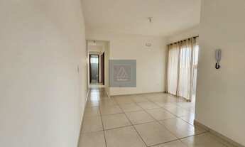 Imagem 3: Apartamento para alugar no Iririú, Joinville — 2 quartos, sacada com churrasqueira e vaga