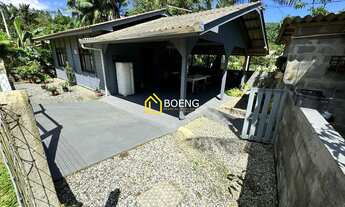 Imagem 2: SÍTIO COM PORTEIRA FECHADA