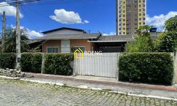 Imagem: Casa à venda no bairro Cordeiros - Itajaí/SC