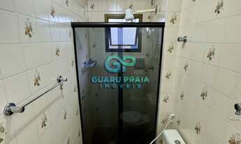 Imagem 7: 2 dormitórios, sala para 2 ambientes com sacada, vaga de garagem