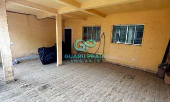 Imagem: Sobrado na praia da Enseada