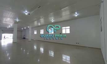 Imagem 3: Espaço Comercial Amplo e Estratégico na Enseada