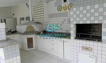 Imagem 4: 3 dormitórios, suíte com hidromassagem, 2 salas, cozinha, bar seco e molhado, churrasqueir