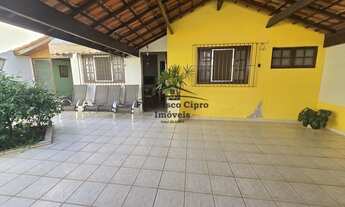 Imagem: Casa à venda no bairro Residencial Village