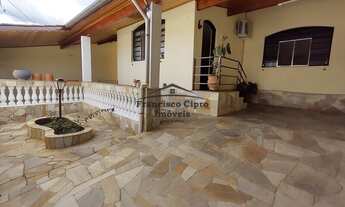 Imagem: Casa à venda no bairro Jardim Aeroporto